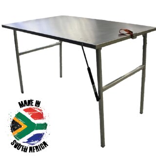 Alu-Cab Tisch